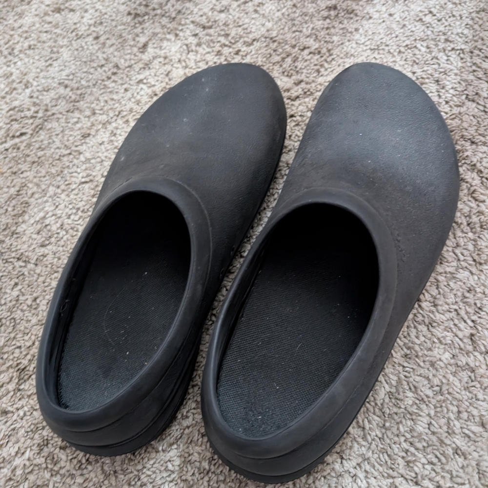 CROCS Men's Black Slip-On Loafers